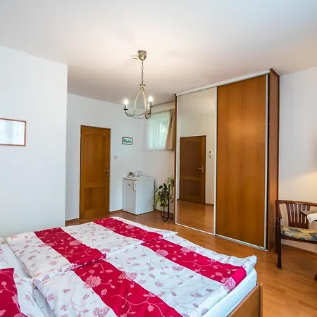 Frühstückspension Szent Kristóf Panzió